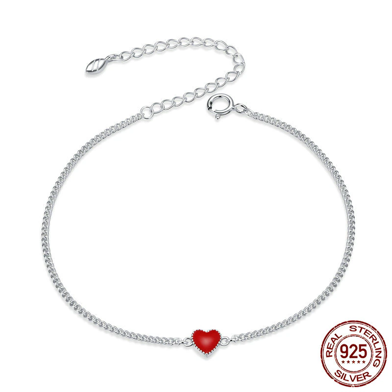 Verstellbares Damen Herzarmband aus 925er Sterlingsilber mit filigranem Herz Anhänger. Eleganter Damenschmuck.