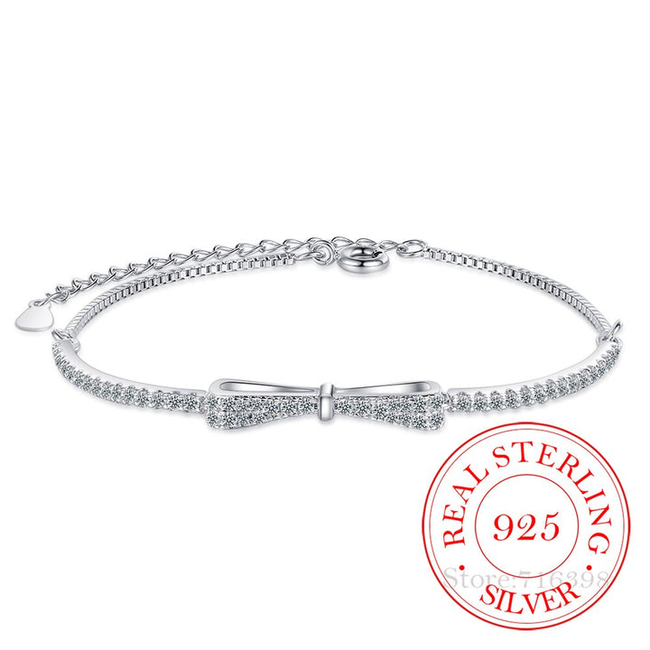 Elegantes Damen Zirkonia Tennisarmband aus 925 Silber, verstellbar, stilvolles Geschenk.