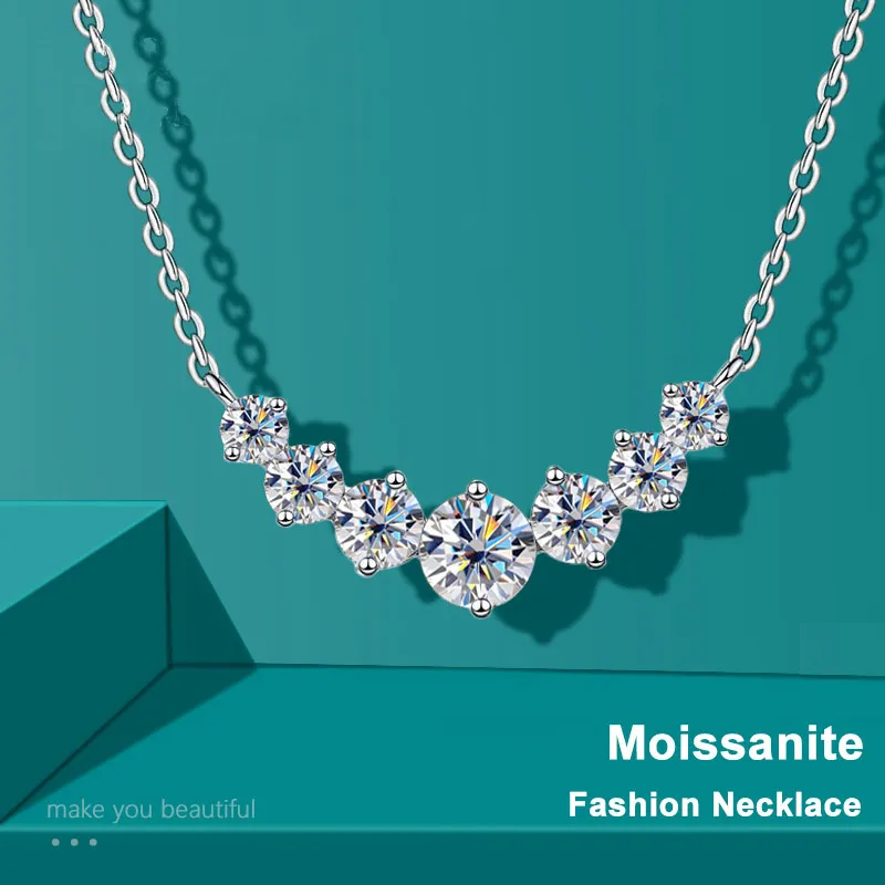 V-förmige 925er Sterling Silber Moissanit Halskette für Damen. Funkelnder Edelstein, elegantes Accessoire.