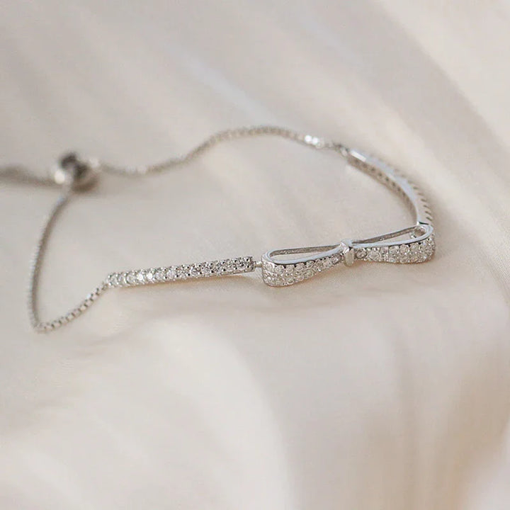 Verstellbares Silberarmband mit Zirkonia, ideales Geschenk für Frauen, klassischer Schmuck für Sie.