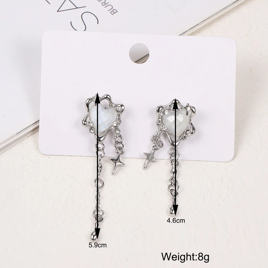 Glänzende Damen Ohrhänger: Unregelmäßige Herzen, Sterne & Quasten. Moderner Edelstahlschmuck für jeden Look.