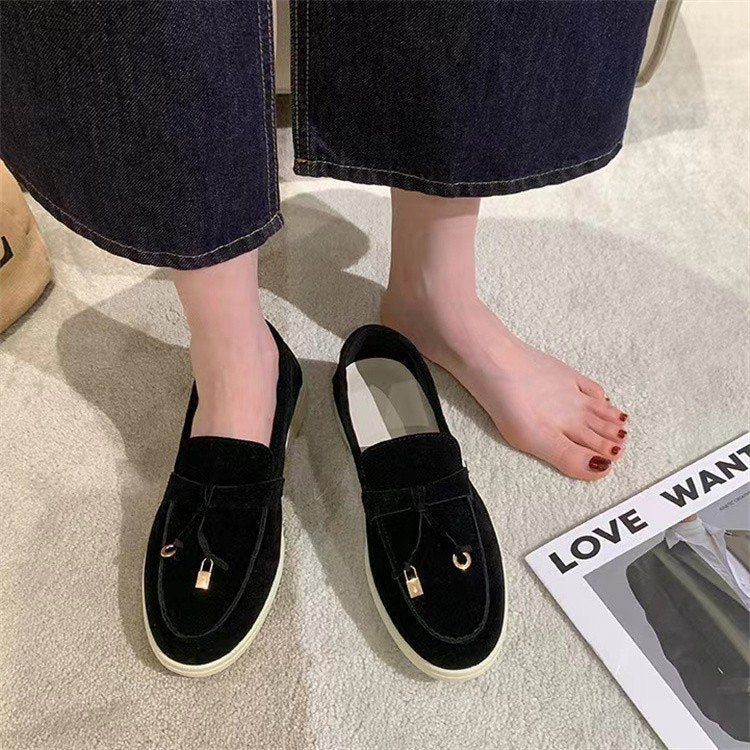 Damen Mokassins: Stilvolle Loafer mit Schnürdetail. Bequeme Slip-on Komfortschuhe, perfekt für Frühling & Sommer.