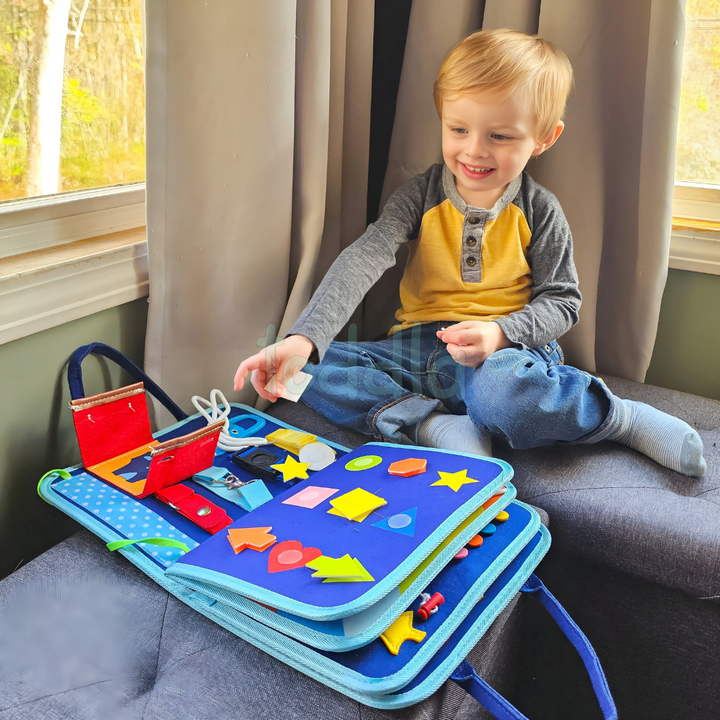 Pädagogisches Montessori Motorikbrett für Babys & Kleinkinder; fördert Feinmotorik spielerisch.