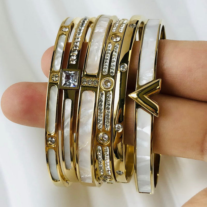 Funkelndes Damen Armband, Zirkoneinlage für einen Hauch von Luxus.
