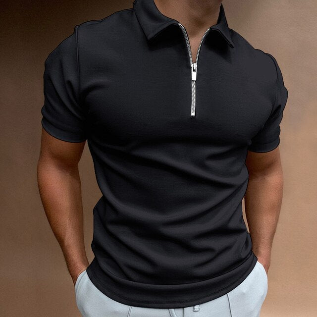Casual Herrenpolo mit modischem Reißverschlussausschnitt, ein Must-have für moderne Männer-Looks.