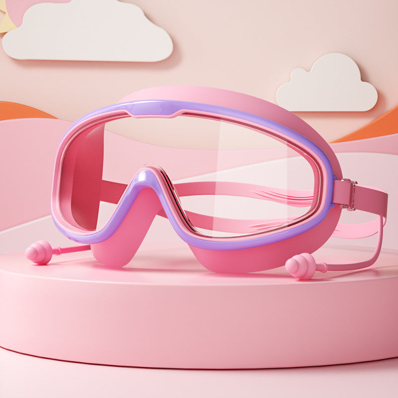 Innovative Kinderschwimmbrille mit Anti-Beschlag und extrabreitem Sichtfeld für klare Unterwasser-Erlebnisse.