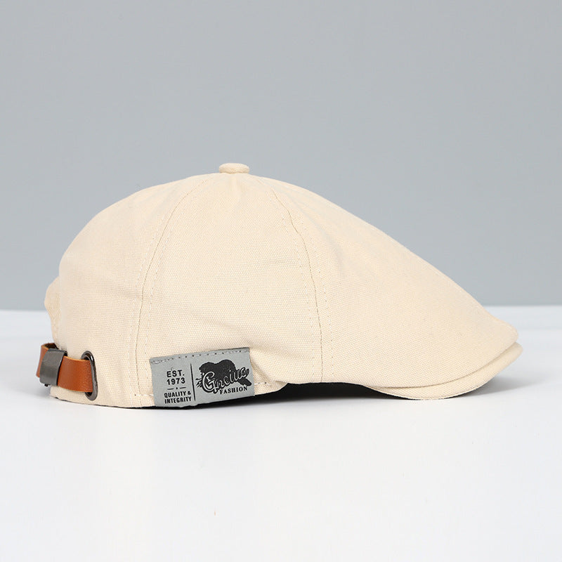Vielseitige Unisex Schiebermütze, verstellbar und elegant. Perfekte Kappe für stilvolle Mode-Statements.