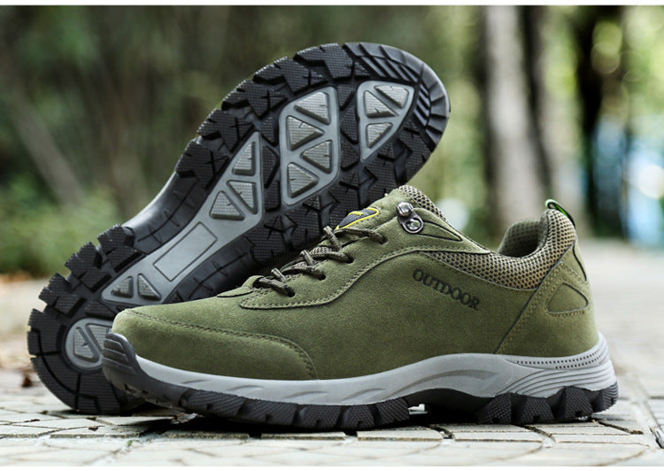 Rutschfeste Herren Outdoor Schuhe, orthopädisch, bieten Stabilität und Halt bei Wanderungen & Trekking.