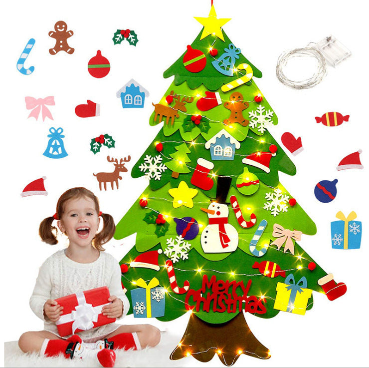 Wunderschöner Filz Weihnachtsbaum mit Lichterkette für Kinderzimmer Deko, perfektes Montessori Geschenk.