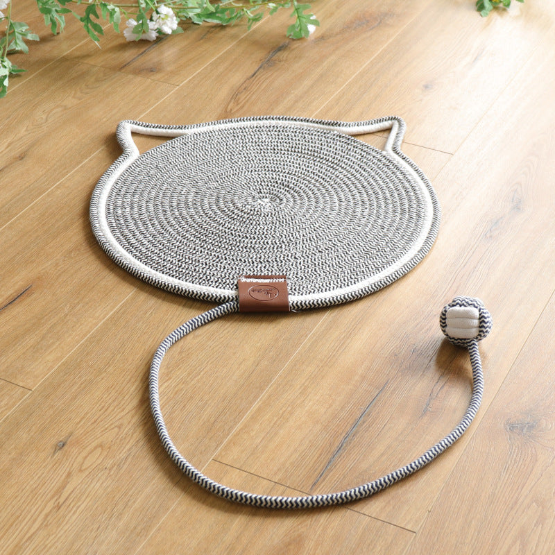 Nahaufnahme: Robuster Sisal-Kratzteppich für Katzen. Optimale Struktur für intensive Krallenpflege & Möbel-Schutz.