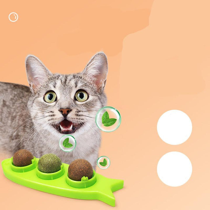 Interaktives Katzenspielzeug mit reiner Katzenminze Kugel. Fördert Entspannung & Spiel bei Katzen.