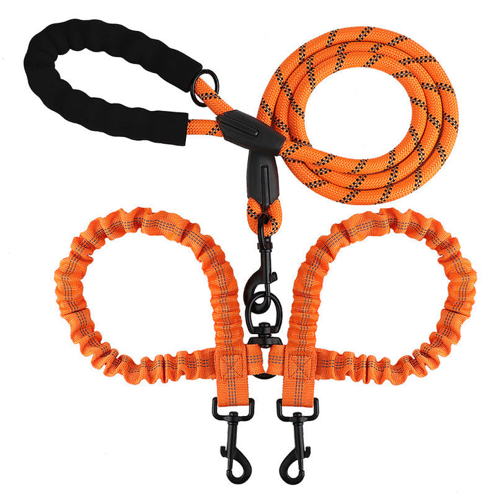 Premium Hunde-Doppelleine, stoßdämpfend & robust, das ideale Hundezubehör für zwei Haustiere.
