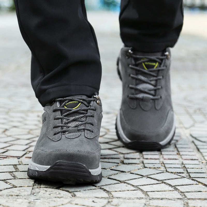 Herren Komfort Wanderschuhe, orthopädisch, ideal gegen Fußschmerzen, für entspannte Outdoor-Erlebnisse.