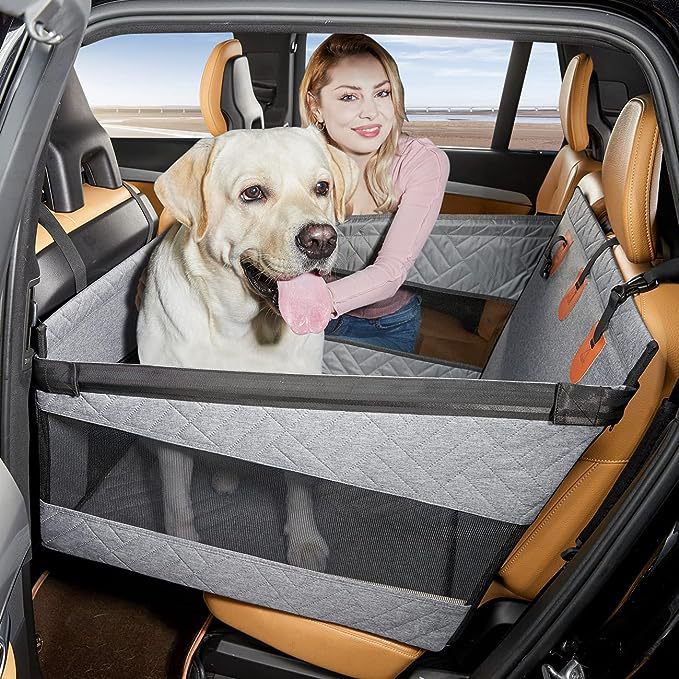 Robuste, wasserdichte Hundematte für Auto mit Kratzschutz; ideal als Autositzschutz & Reisedecke für Hunde.