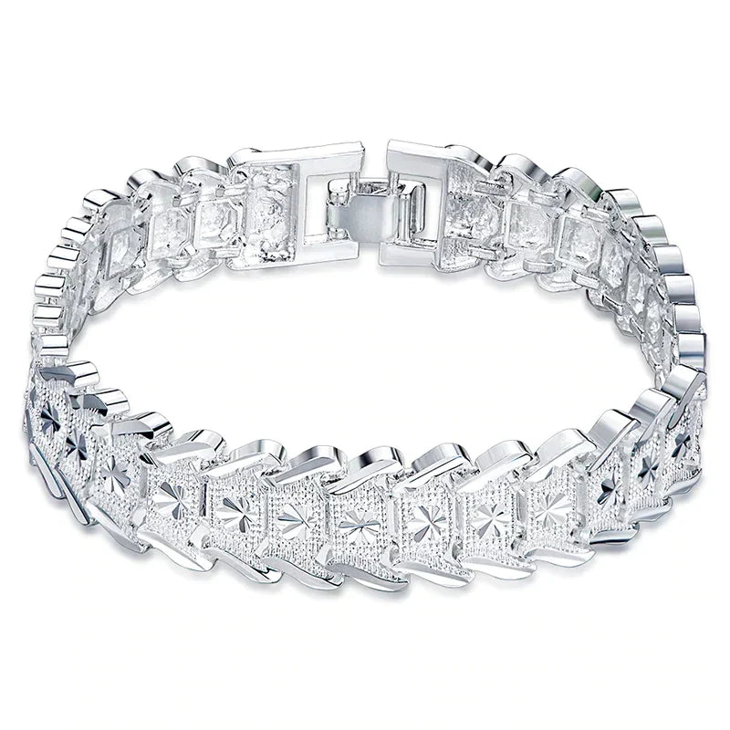 Glänzendes Unisex Armband aus 925er Sterlingsilber, zeitloses Schmuckstück für jeden Anlass.