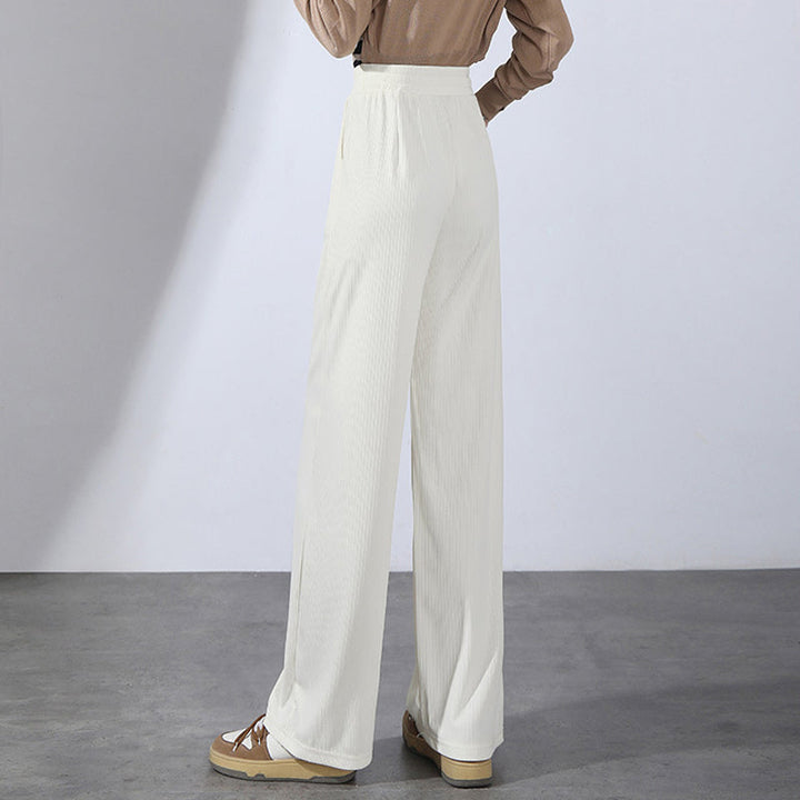 Stylische High Waist Damenhose, weites Bein, aus leichtem Stoff, perfekt als Sommerhose für Damen.