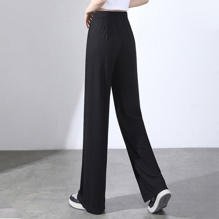 Trendige Sommerhose für Damen, High Waist, weites Bein, knitterarm und angenehm zu tragen.