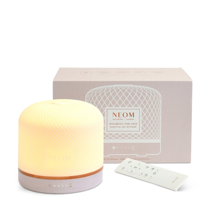 Eleganter Keramik Aroma-Diffusor für große Räume, schafft entspannenden Duftnebel für Wellness & zuhause.