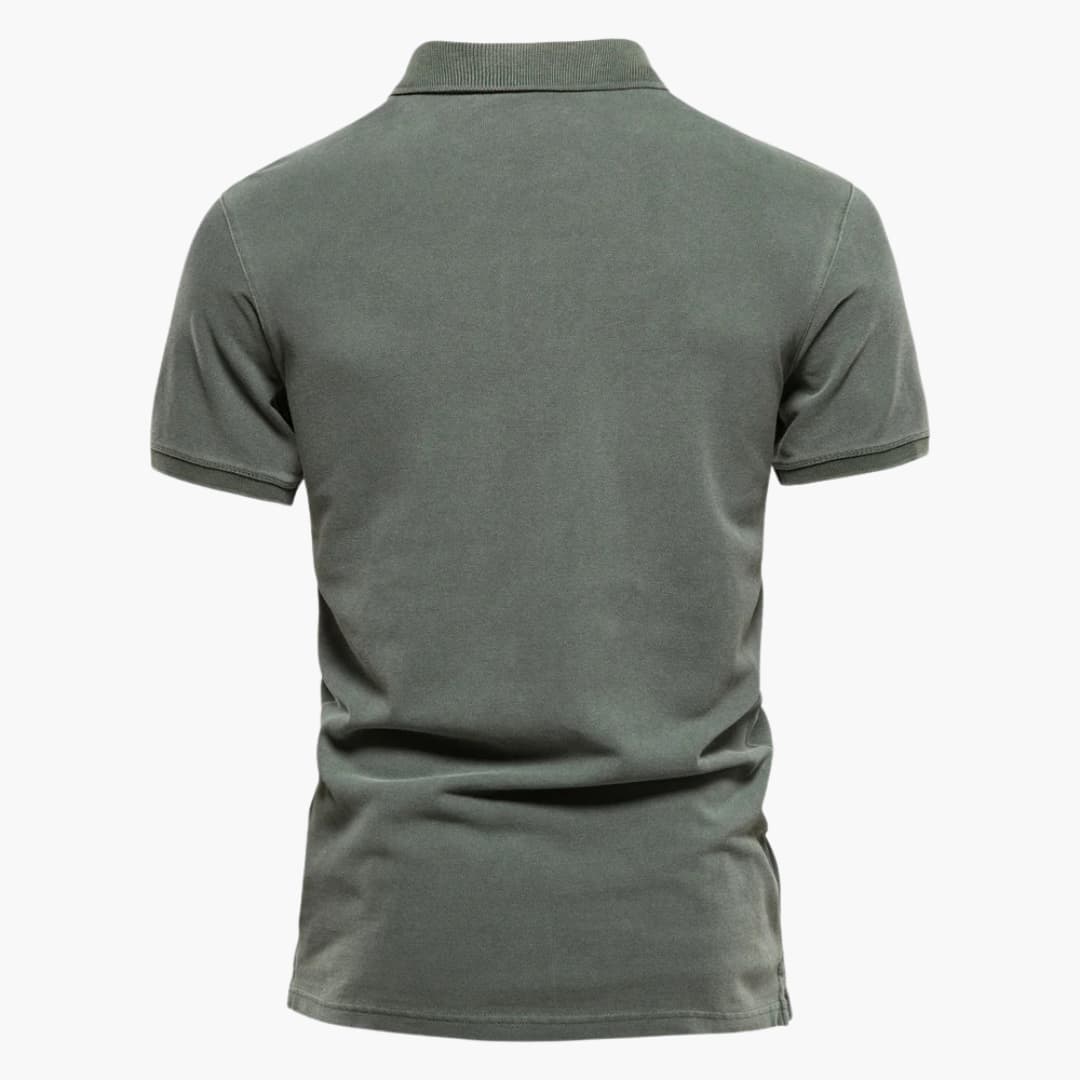 Modernes kurzärmliges Herren Polohemd, ideal für Freizeit und Business Casual. Komfortables Männer Oberteil.