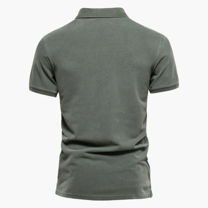 Modernes kurzärmliges Herren Polohemd, ideal für Freizeit und Business Casual. Komfortables Männer Oberteil.