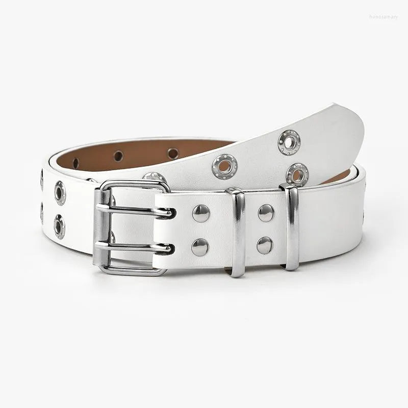 Dunkler Unisex Nietengürtel mit Stern- & Auge-Verzierungen. Ideales Punk & Gothic Mode-Accessoire.