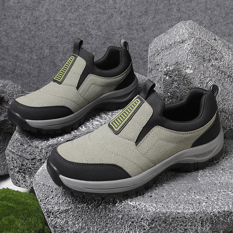 Moderne Damen Outdoor-Sneaker. Robust, bequem & rutschfest. Perfekte Freizeitschuhe für Wandern & Alltag.