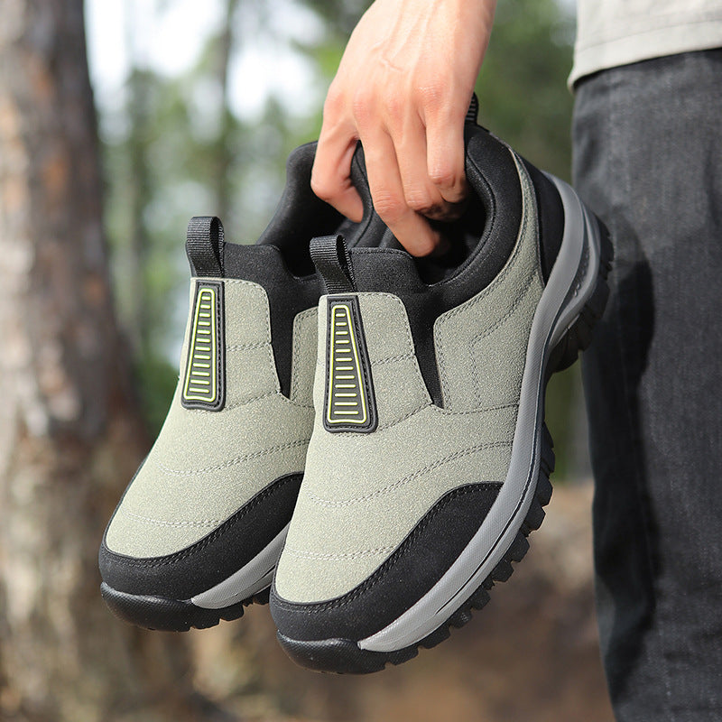 Damen Outdoor-Sneaker, robust & rutschfest, ideal für Wandern & aktive Tage. Bequeme Freizeitschuhe mit griffiger Sohle.