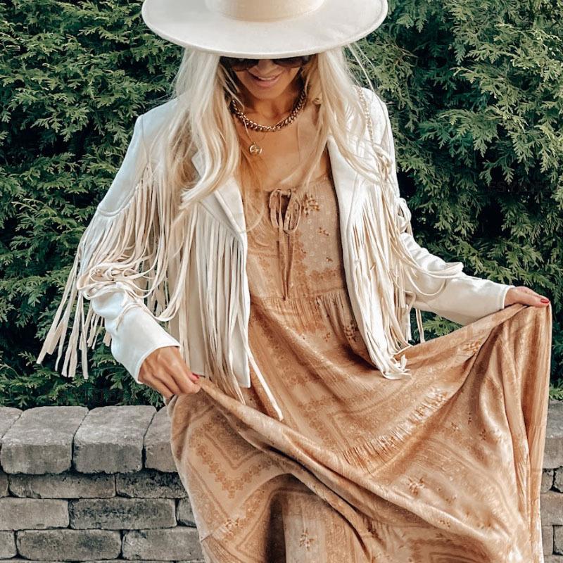Trendige Rosy Fransenjacke, ein Must-have für den Western-Stil im Herbst. Kurzjacke.