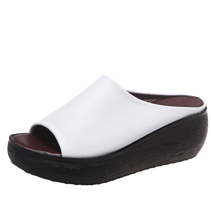 Hochwertiges, atmungsaktives Material der Damen Komfort Sandalen, orthopädisch, extraweit & ideal für lange Sommertage.