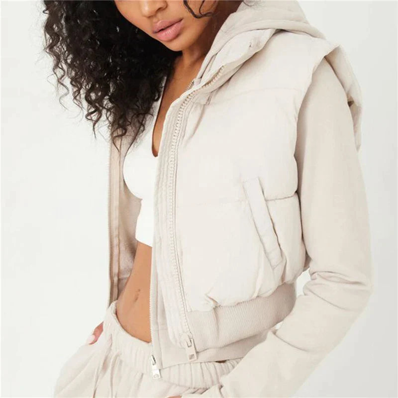 Damen Puffweste Nina mit Reißverschluss, sportlich-eleganter Look.
