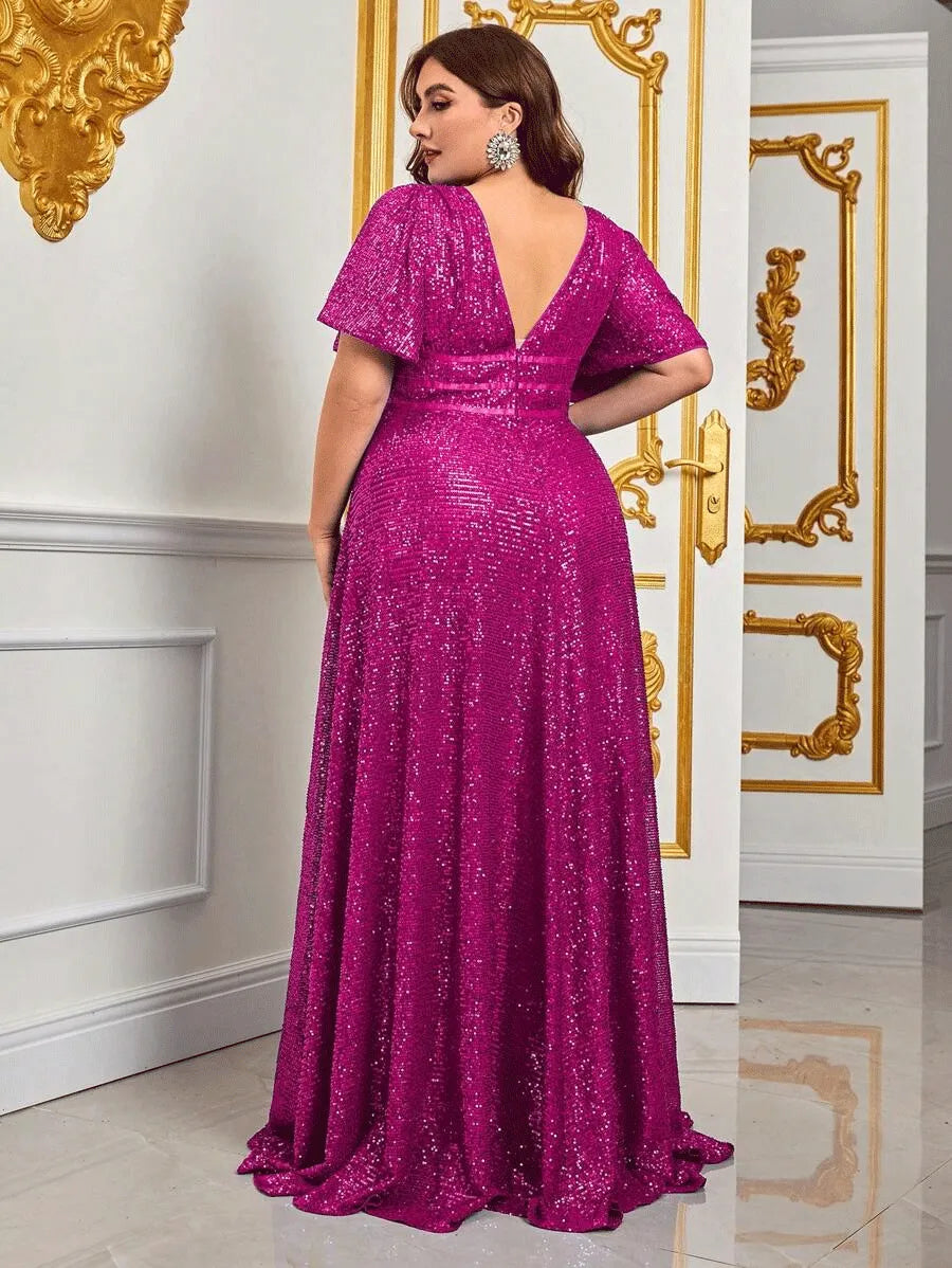 Luxuriöses rosa Paillettenkleid in Übergröße mit V-Ausschnitt, Kurzarm, perfekt für festliche Events.