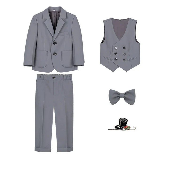 Festliches Jungen Smoking Set, 4-teilig, das ideale Hochzeit Outfit Kinder oder elegante Party Kleidung.