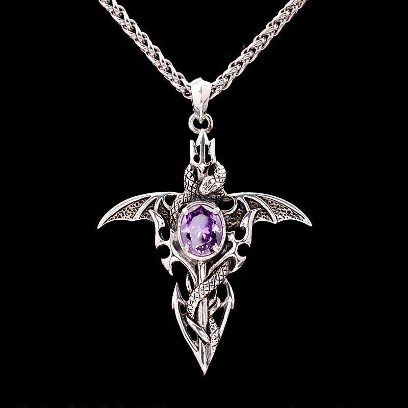 Perfektes Geschenk: Gothic Vintage Drachen-Halskette mit Dämonenkristall für Liebhaber mystischen Schmucks.