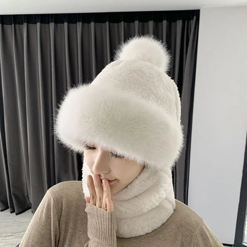 Warmer Halswärmer aus weichem Strick, ideal als Winter-Accessoire für Damen und Herren gegen Kälte.