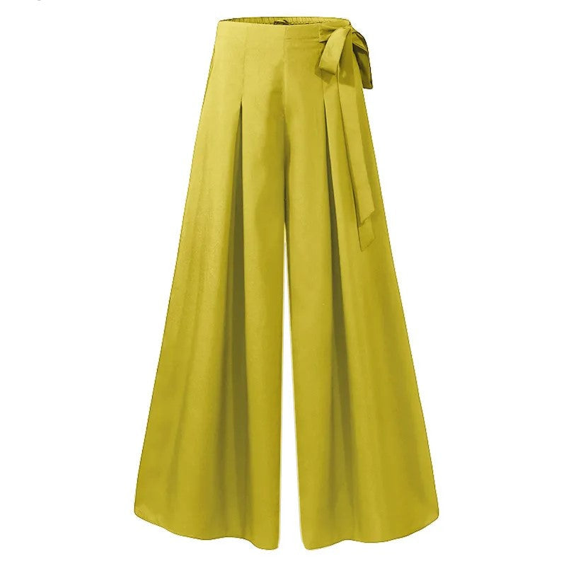Stylische Arbeitshose Damen mit weitem Bein, bequeme High Waist, perfekt für elegante Plus Size Outfits.