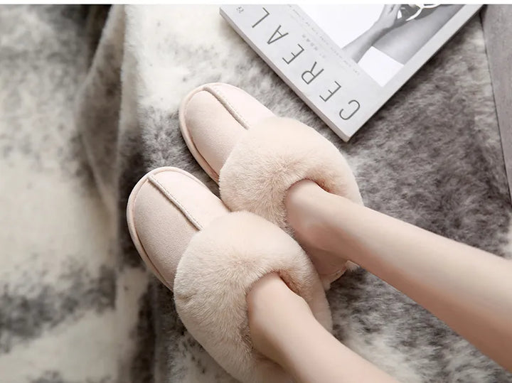 Damen Hausschuhe Herbst Winter: Trendige, warme Schuhe mit rutschfester Sohle für maximale Sicherheit und Bequemlichkeit.