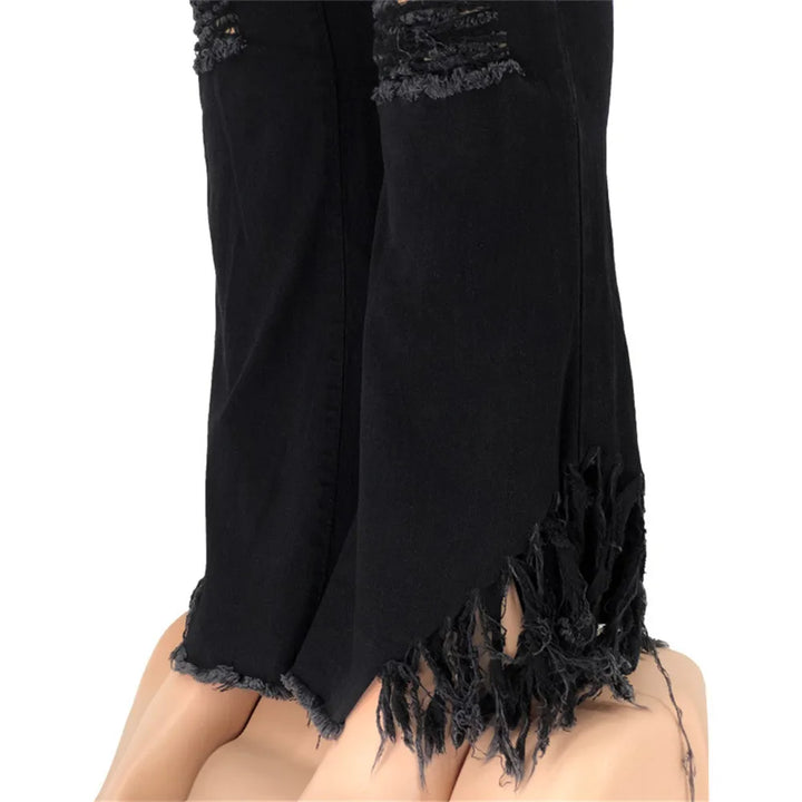 High-Waist Jeans für Damen in Übergröße, Schlaghose, betont die Silhouette.