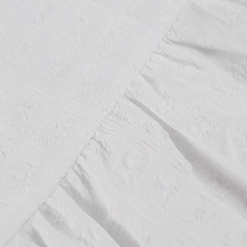 Zeitloses Damen Maxikleid Übergröße mit V-Ausschnitt und Puffärmeln, perfekt für festliche Anlässe und Freizeit.
