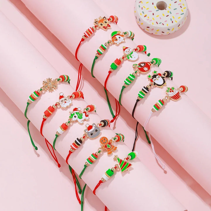 12-teiliges Unisex Schnur-Armband-Set für Winter & Weihnachten. Festlicher Schmuck mit Charms, verstellbar, tolle Geschenkidee.