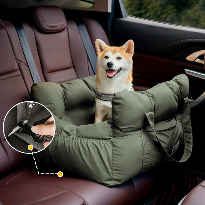 Hundesitz mit weichem Kissen, ISOFIX für sichere Verankerung, komfortables Reisebett fürs Haustier.