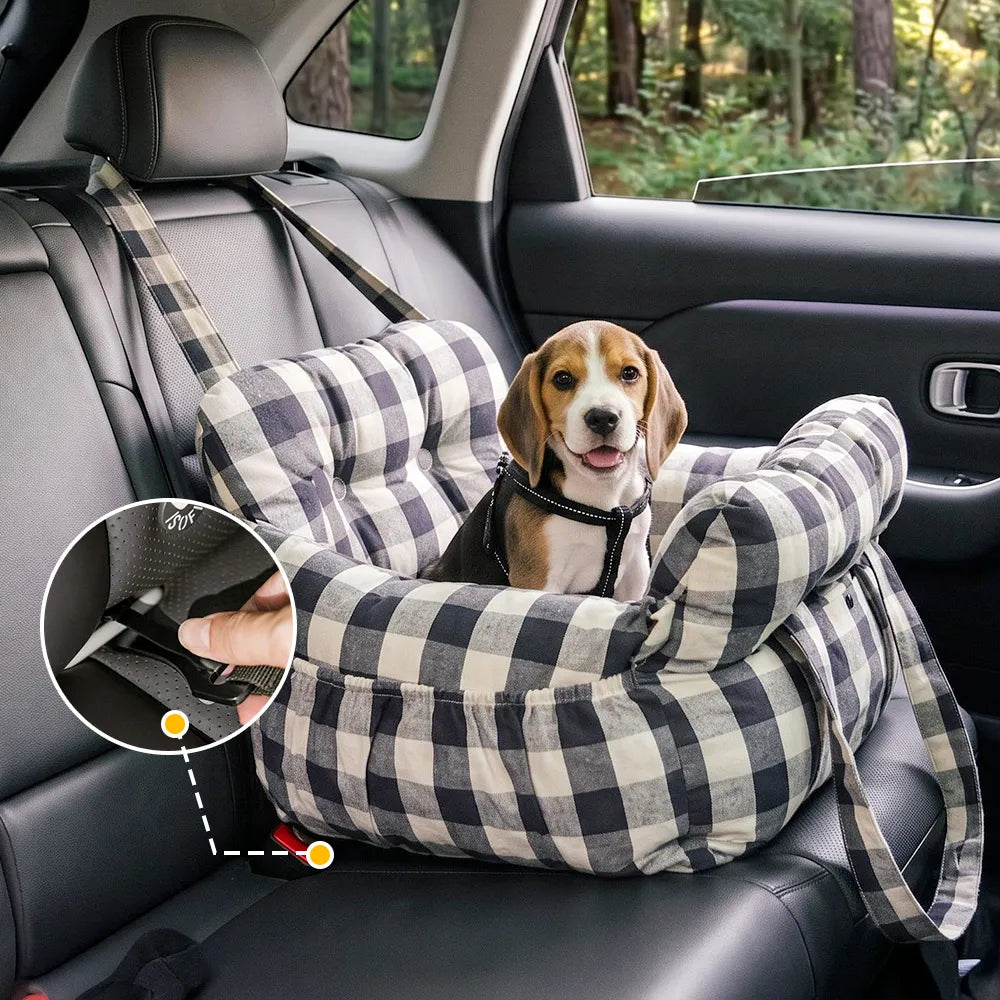 Hundesitz & Autobett ISOFIX, perfekt für lange Autofahrten, hält den Hund sicher und bequem.