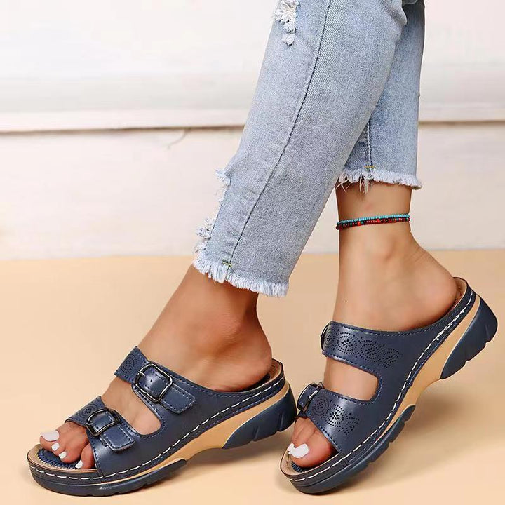 Bequeme & modische Damen Keilabsatz-Sandalen im Gladiator-Stil, Plateau für Casual Look.