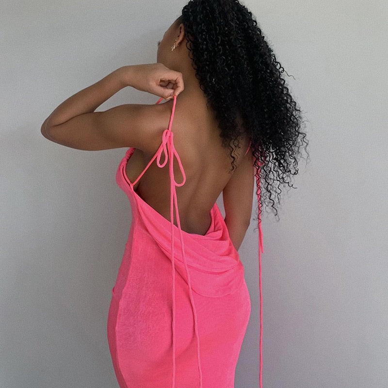Elegantes Party-Maxikleid für Damen, rückenfrei, ärmellos und lang, für unvergessliche Sommernächte.