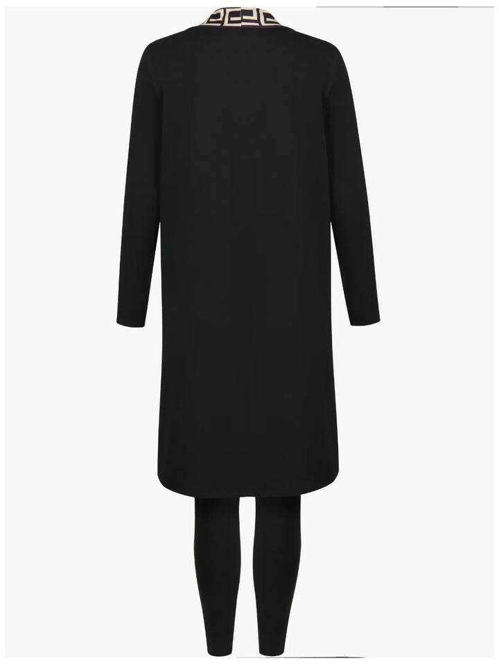 Warmes Plus Size Damen Outfit Set in Burgund, 3-teilig, komfortabel für Winterkleidung.