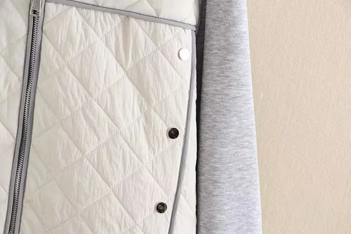 Elegante Herbst/Winter Damen Übergröße Steppjacke mit Kapuze, modisch und warm.