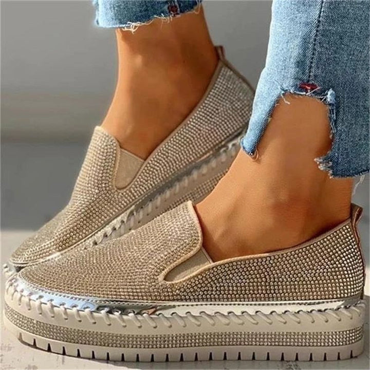 Orthopädische Damen Slip-On Loafers mit Glitzer, rutschfester Sohle. Elegante Bequemschuhe für Frauen.