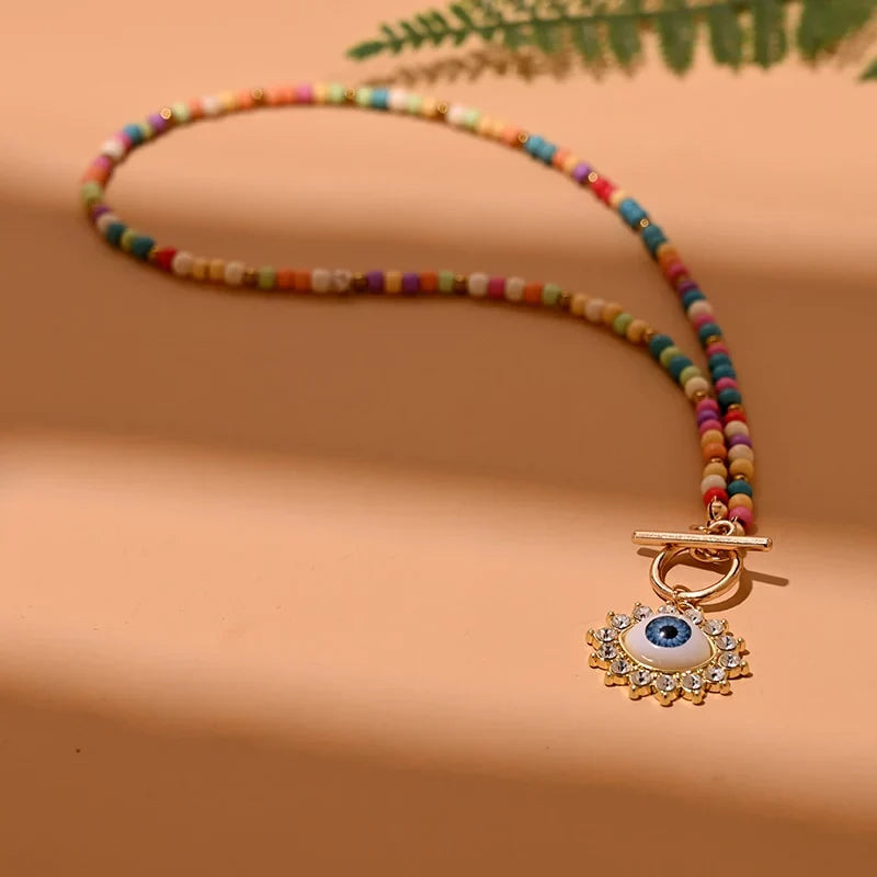 Frauen Evil Eye Schutzamulett Halskette mit runden Perlen, ideal als Geschenk.