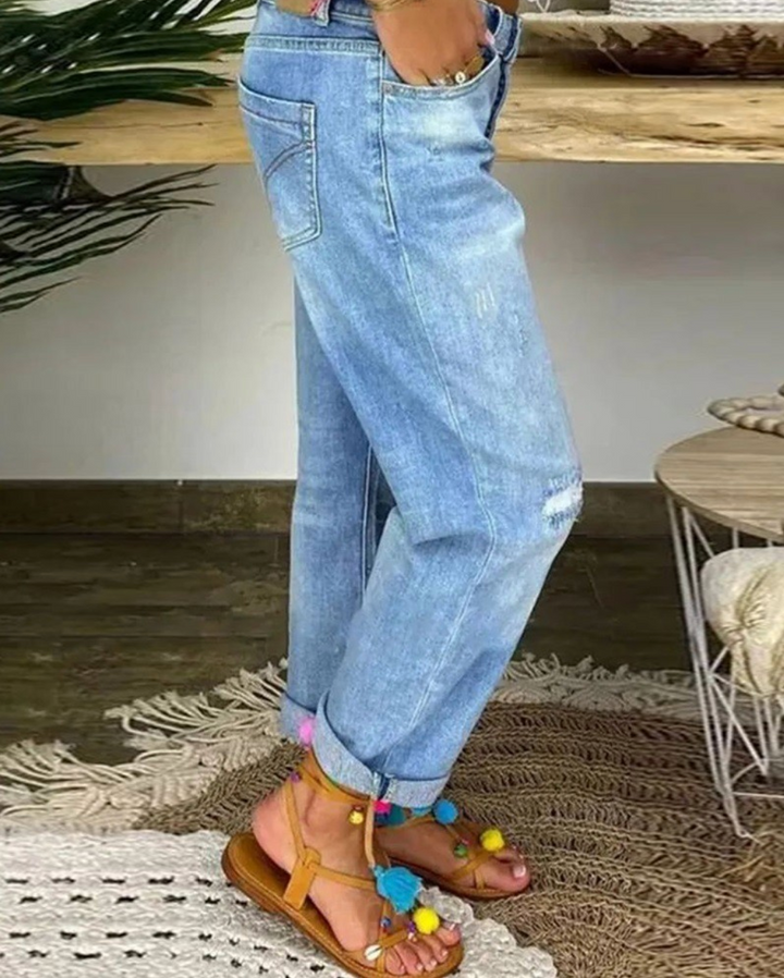 Bequeme Damen Five-Pocket-Jeans für den Frühling, hoher Stretchanteil für optimale Bewegungsfreiheit & stilvolle Mode.