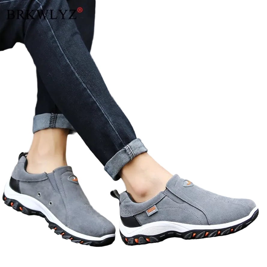 Atmungsaktive Herren-Laufschuhe mit orthopädischer Fußgewölbestütze für optimalen Tragekomfort.