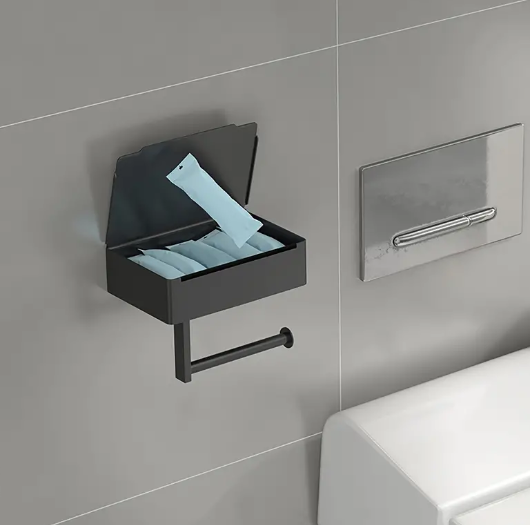Zeitgemäßer Toilettenpapierhalter silber, mit praktischer Ablage für Handy im Bad, Wandmontage.